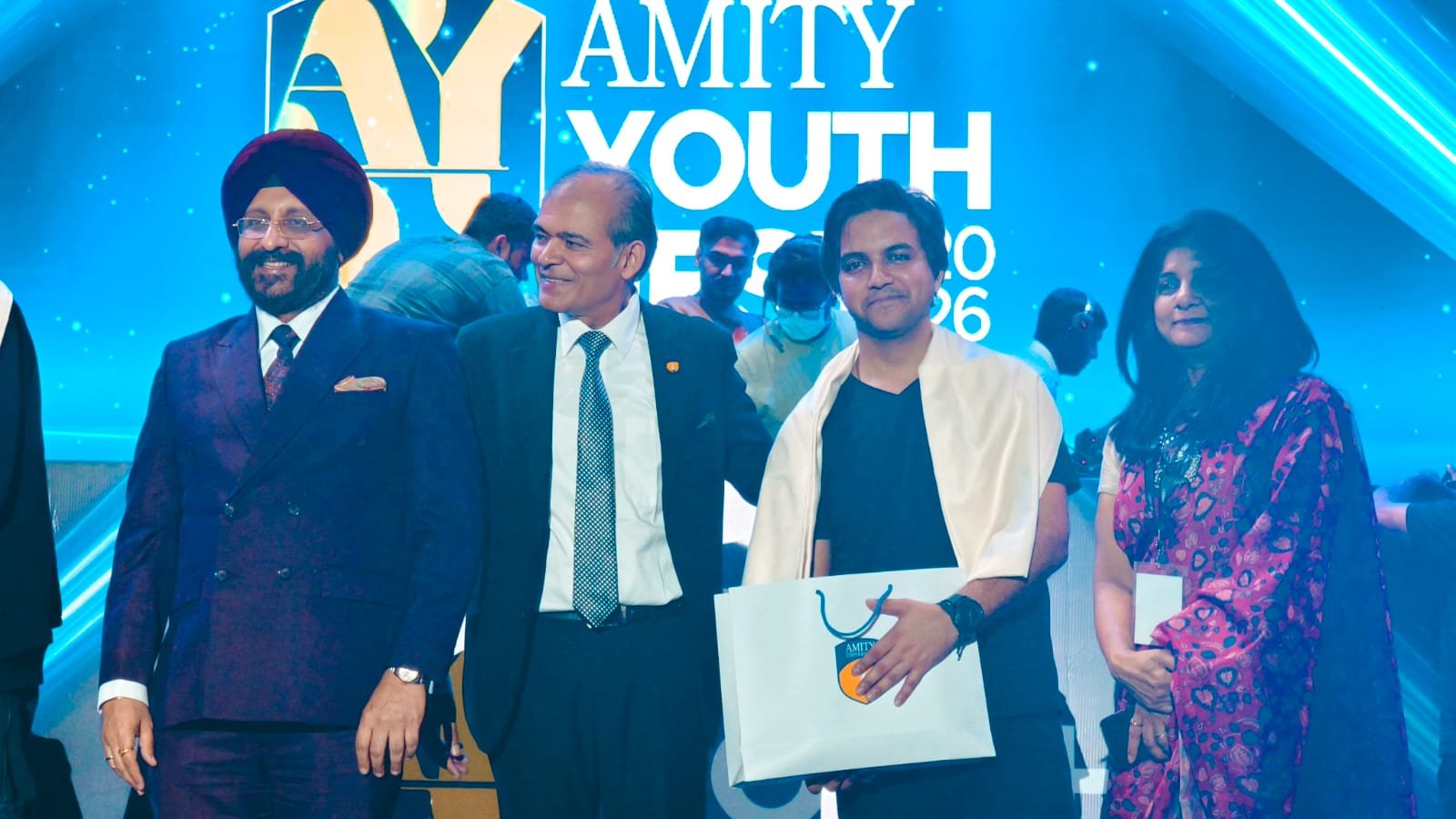 Premier Nation | एमिटी यूनिवर्सिटी यूथ फेस्ट 2026 के पहले दिन एक्टर,...